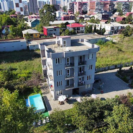 Femily Hotel In Batumi Mareti Str 2 Exteriér fotografie