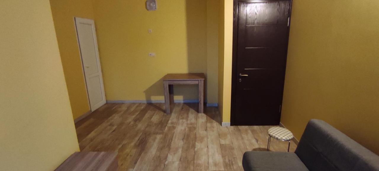 Femily Hotel In Batumi Mareti Str 2 Exteriér fotografie