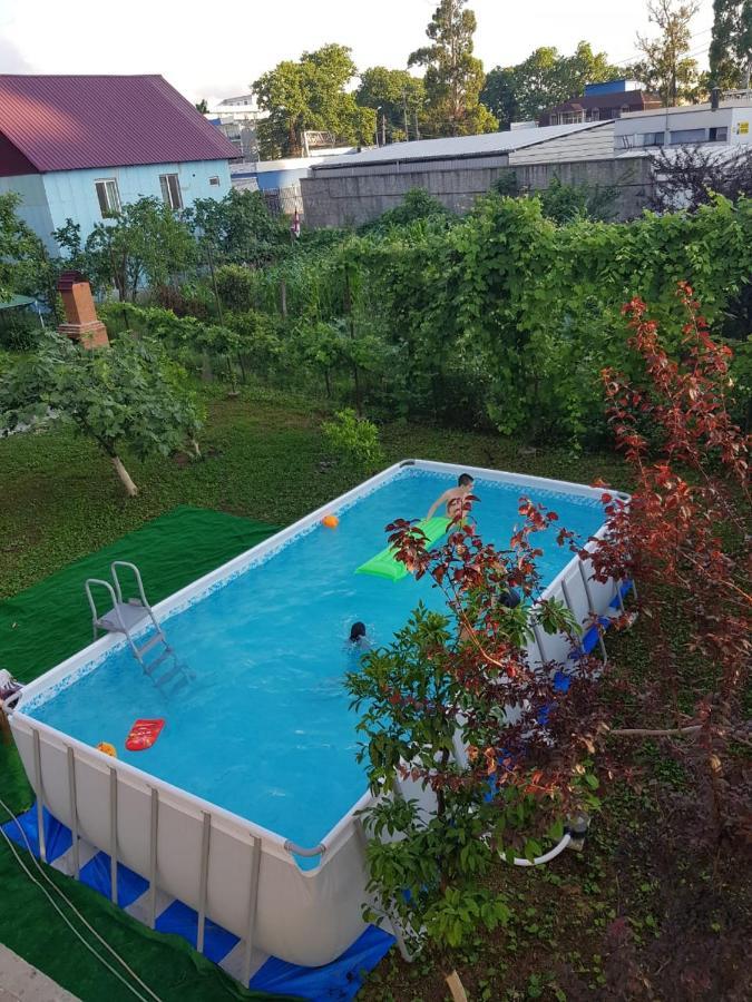 Femily Hotel In Batumi Mareti Str 2 Exteriér fotografie