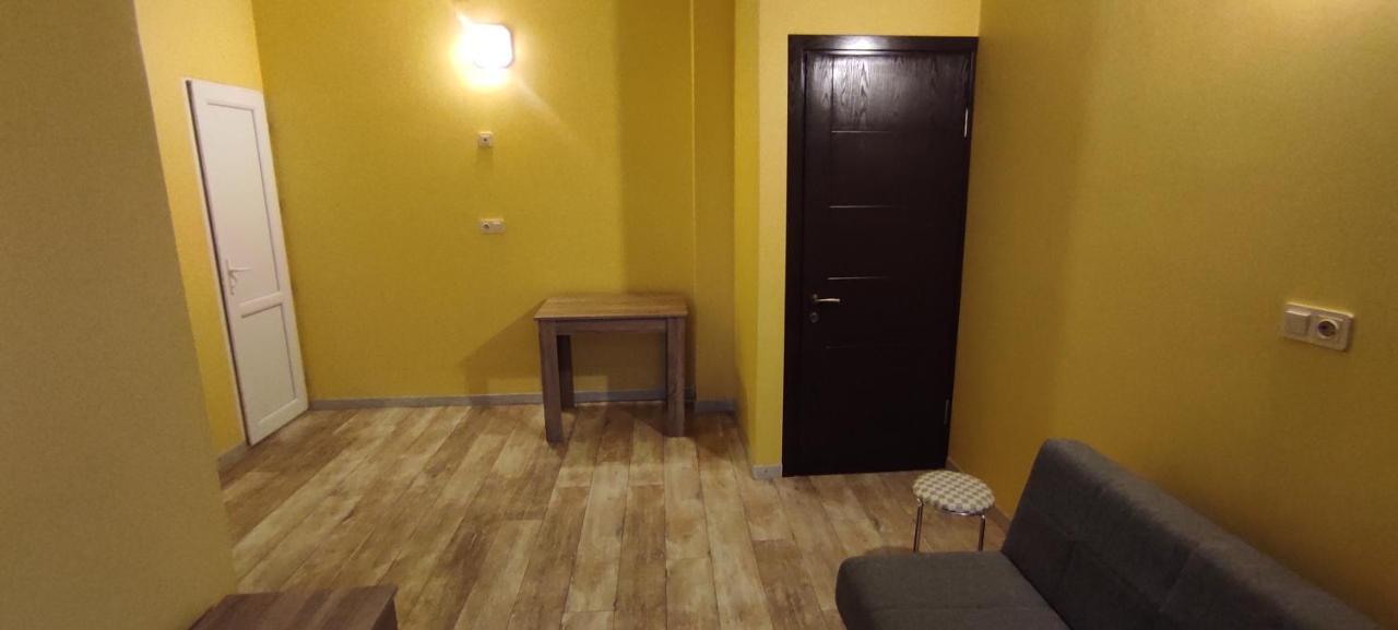 Femily Hotel In Batumi Mareti Str 2 Exteriér fotografie